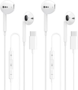 How to Choose In-Ear Earbuds Headphones & Earbuds in 2026